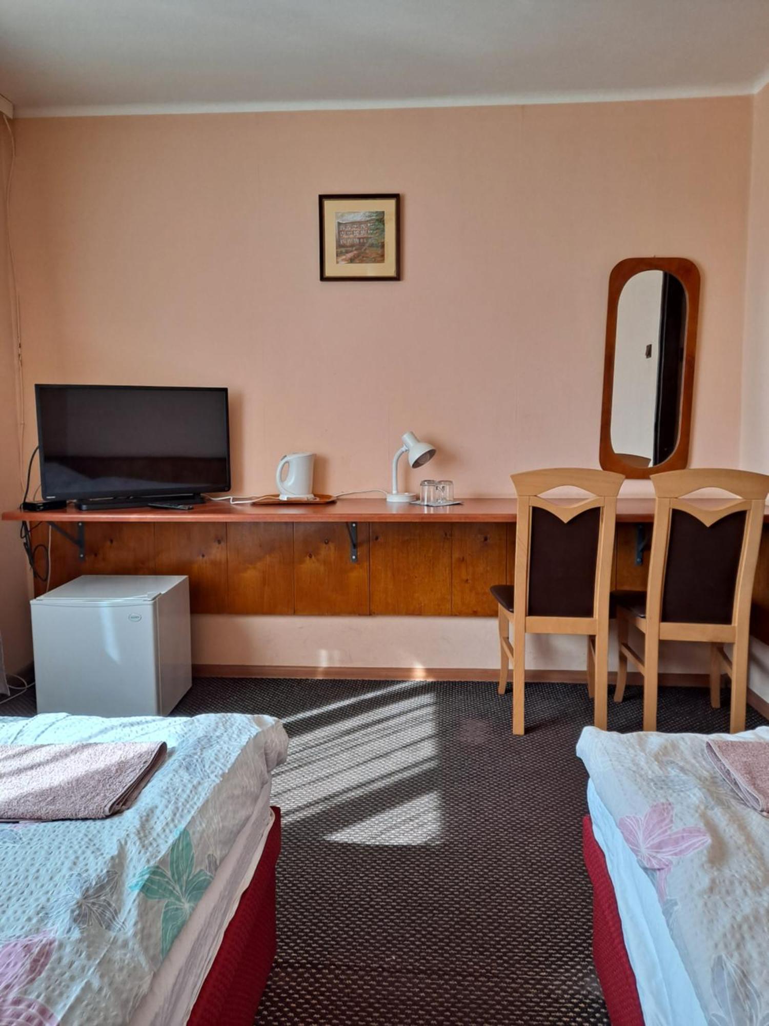 Karet Obiekt Hotelowy Skoczów Eksteriør bilde